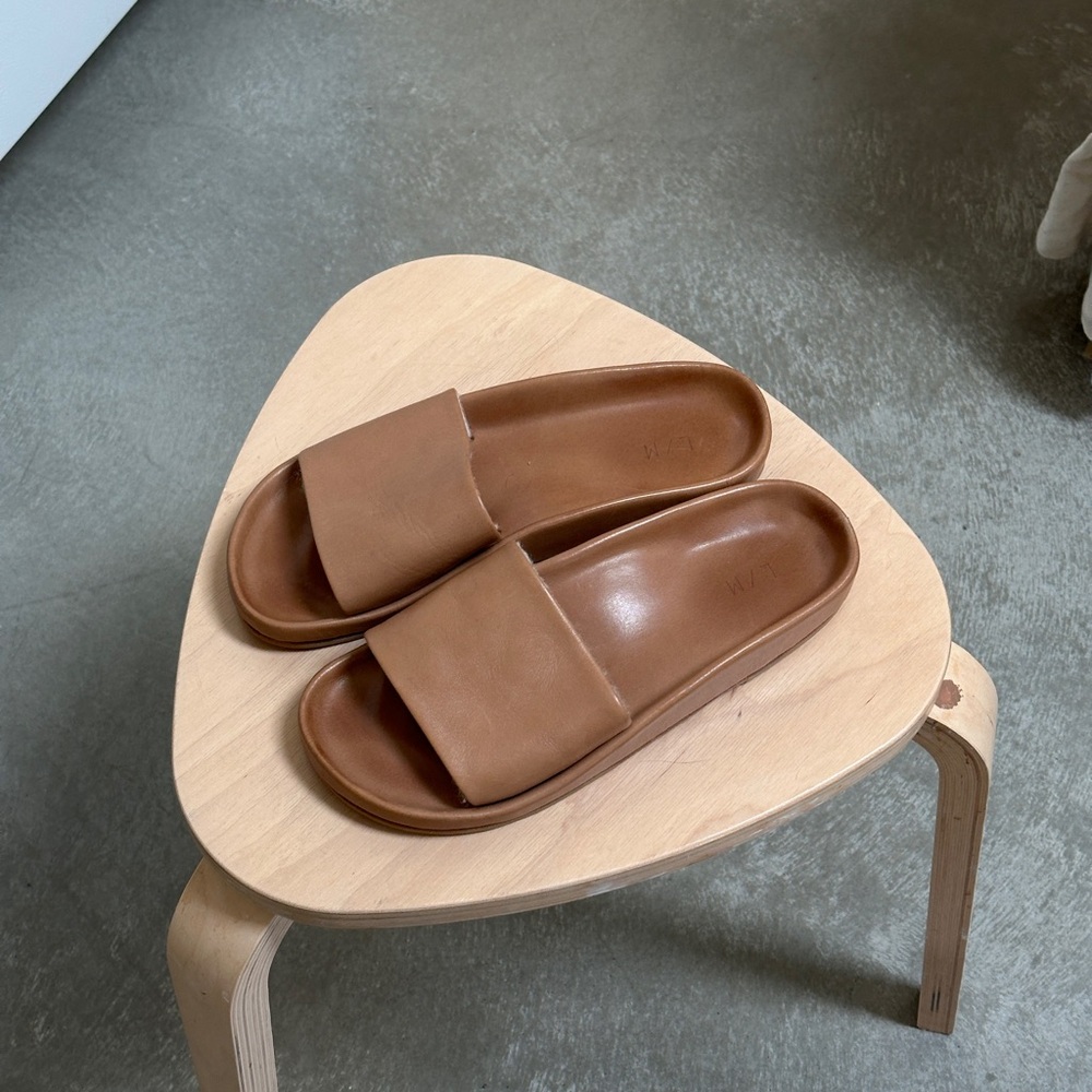 Lauren Manoogian Leather Slide Sandals
